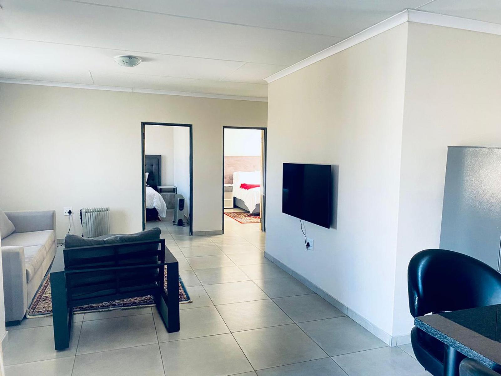Tranquility Guesthouse Standerton エクステリア 写真
